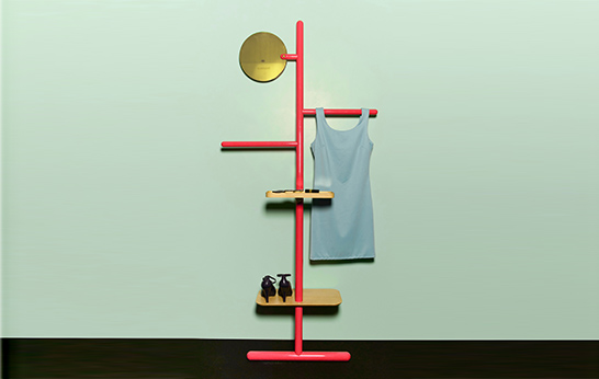 trend, luxury, valet, coat stand, coat rack, coat hook, mirror, hallway, hospitality, residential,