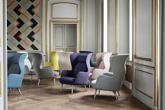 Ro Chair by Fritz Hansen Ro Chair by Fritz Hansen