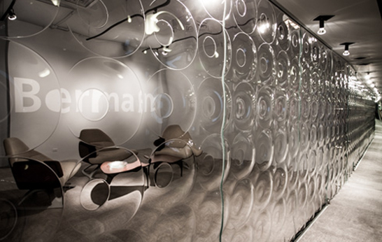 Olivia by Joel Berman Glass