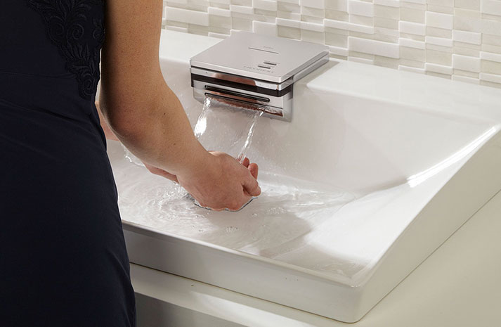 neorest-sink_CROP_713x465