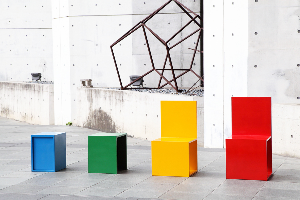 Yestudio’s a chairs Yestudio’s a chairs