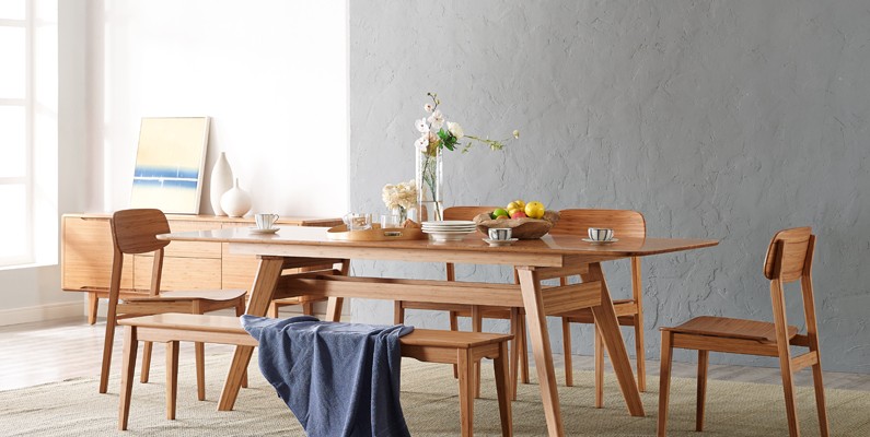 The Eco-Friendly Currant Extension Dining Table The Eco-Friendly Currant Extension Dining Table