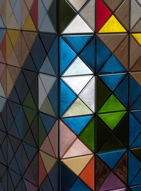Pixel Cabinet by Boca Do Lobo