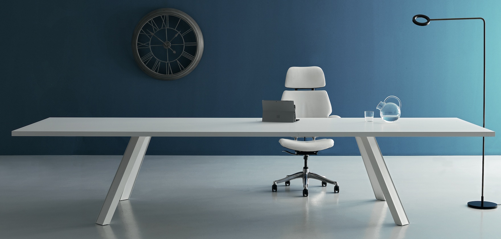 DVO's DV909-TOKIO Table