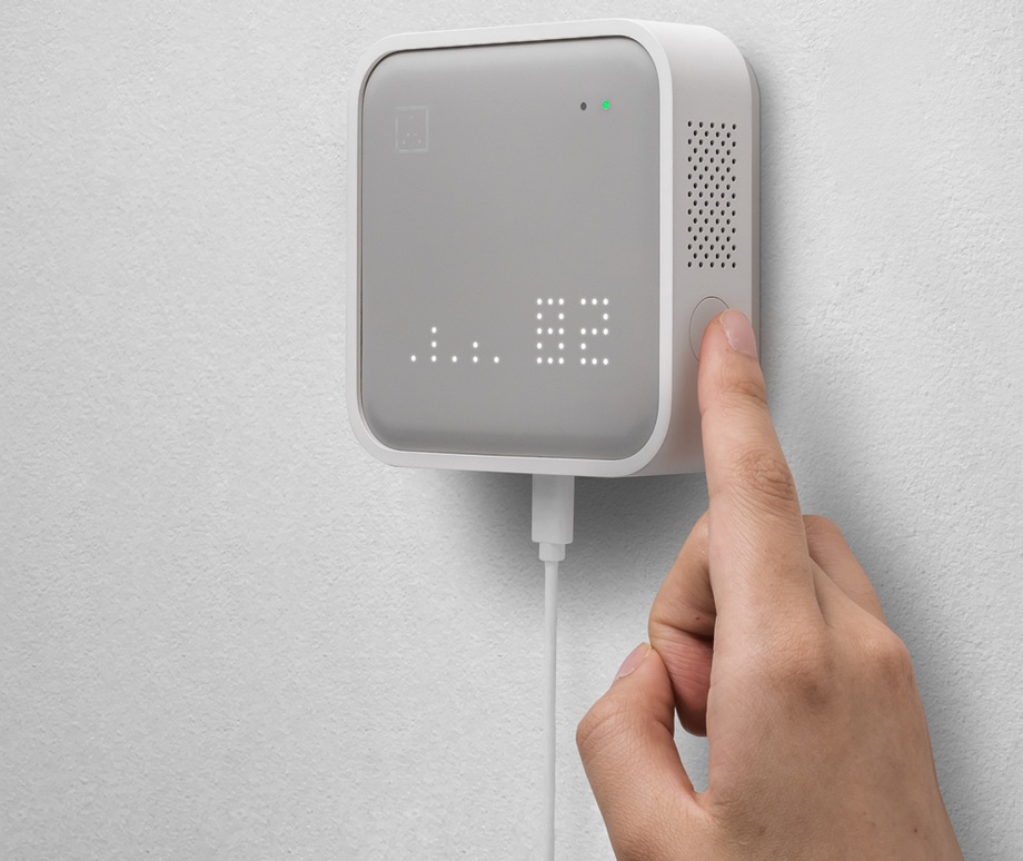 Track your Air with Omni