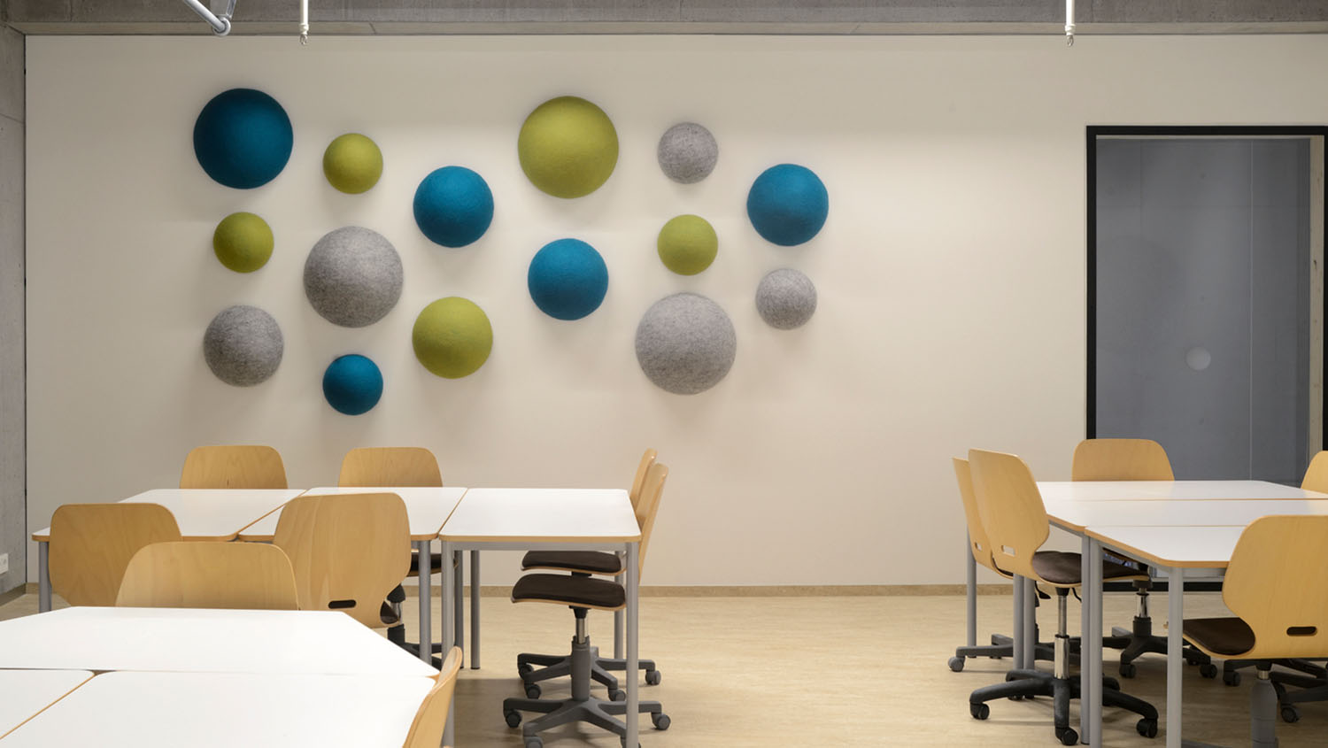 At NeoCon 2018: Hear Yourself Think with Unika Vaev