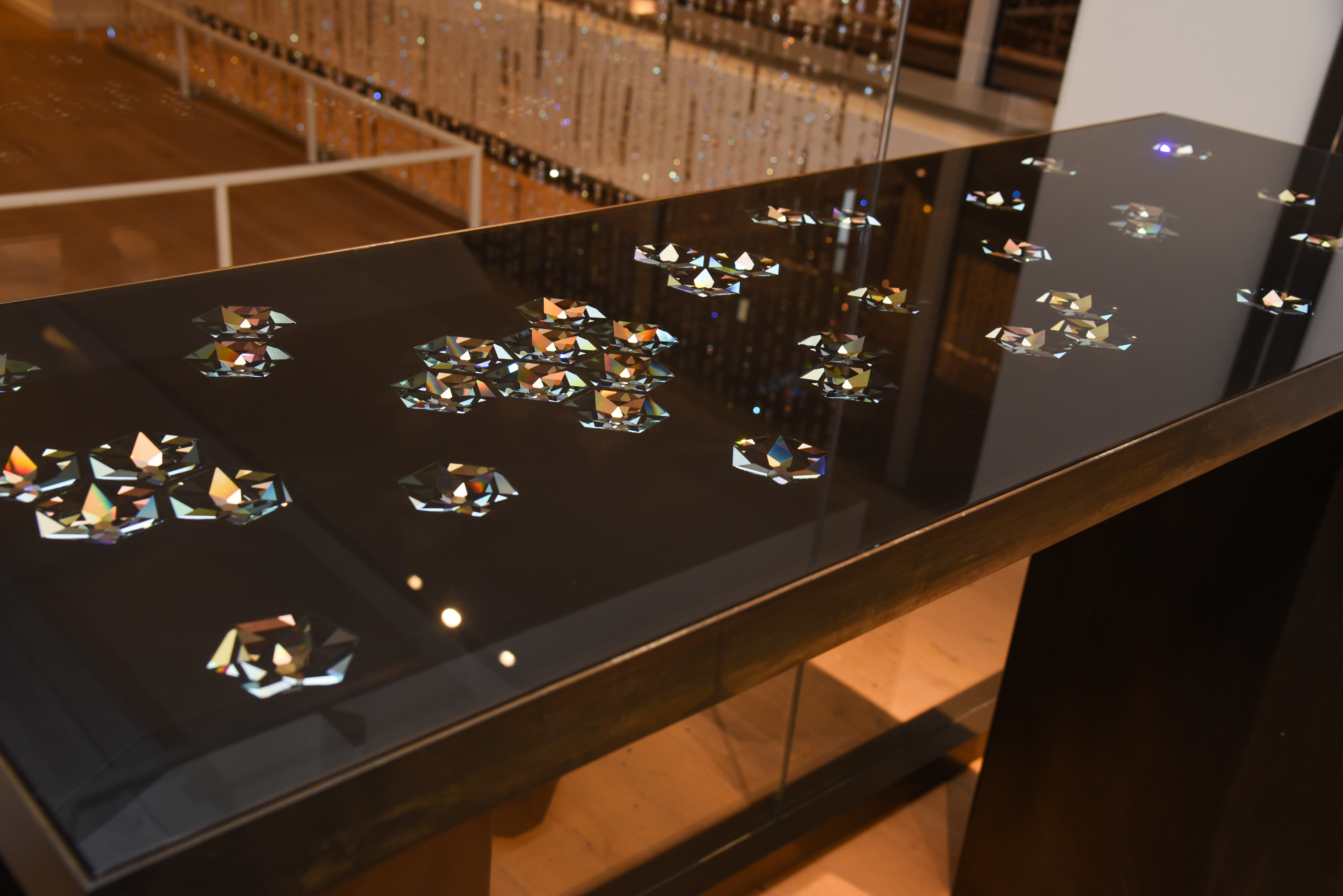 Hexa Table from Orion HD