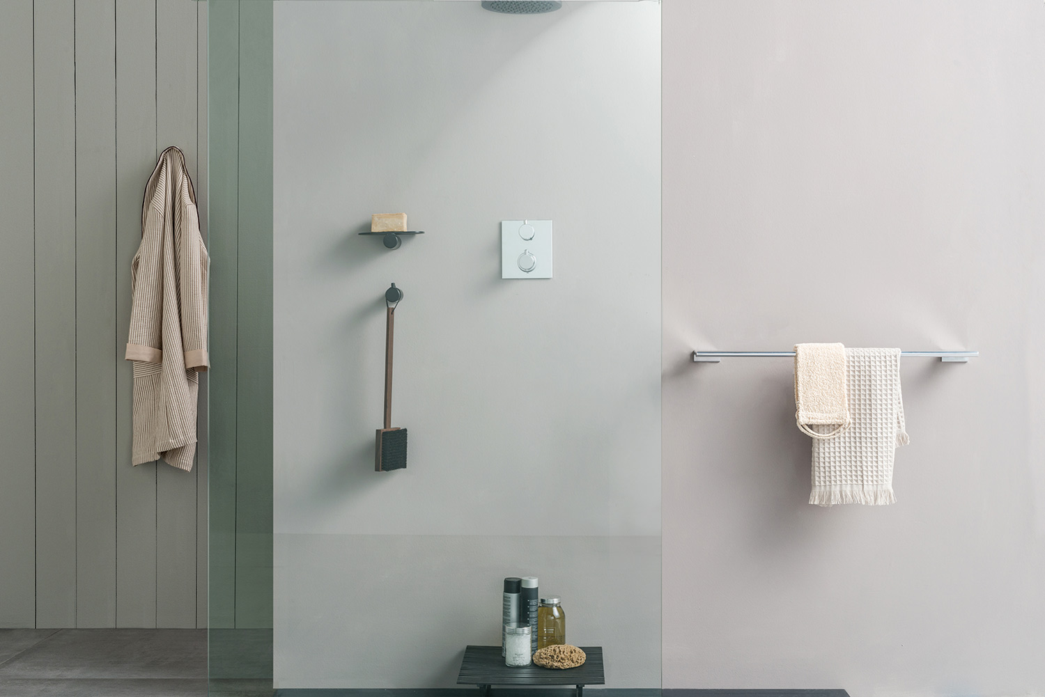 Dot: A Multifunctional Modular System for Bathroom Accessories