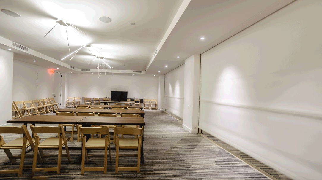 Now You See It, Now you Don't: Tudelü's Motorized Walls