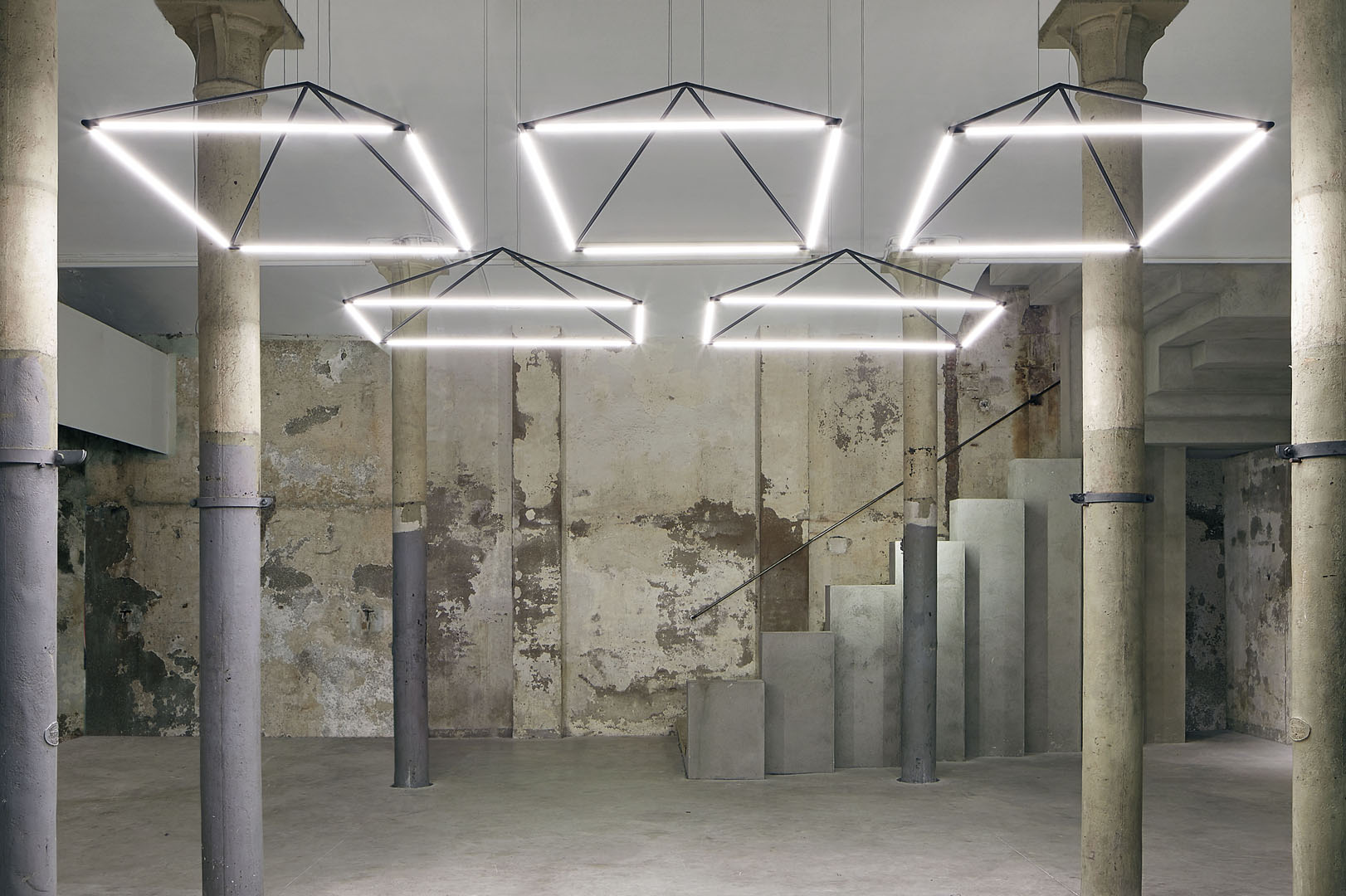 Five LEDS C4 TUBS Downlight in loft