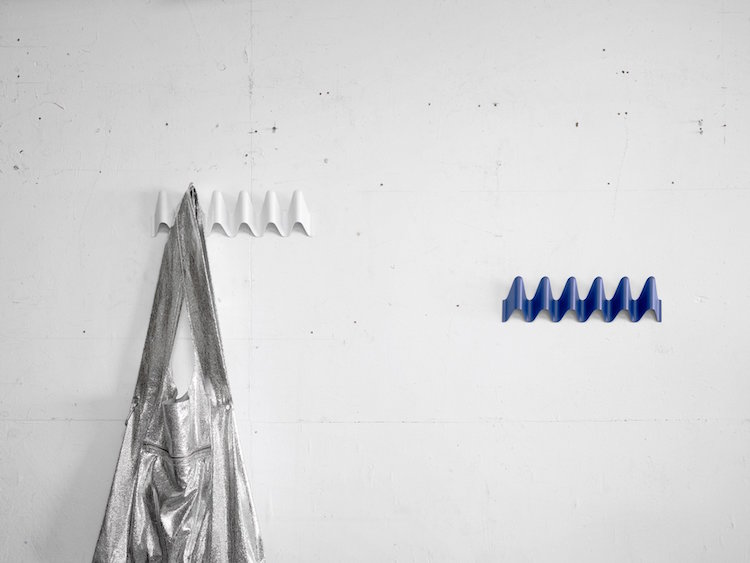 Ripple Coat Hanger by Hem
