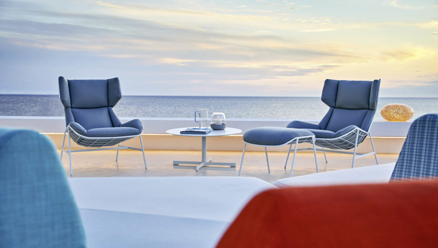 Varaschin Summer Set Chair two chairs outdoors in blue