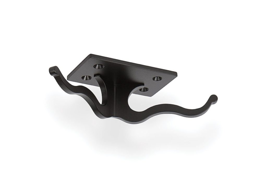 Get that Bag Up Off the Floor and Hang Out with Mockett HK20 Purse Hooks Get that Bag Up Off the Floor and Hang Out with Mockett HK20 Purse Hooks