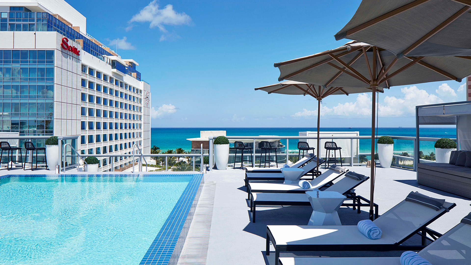 Kobi Karp Architecture AC Hotel rooftop pool