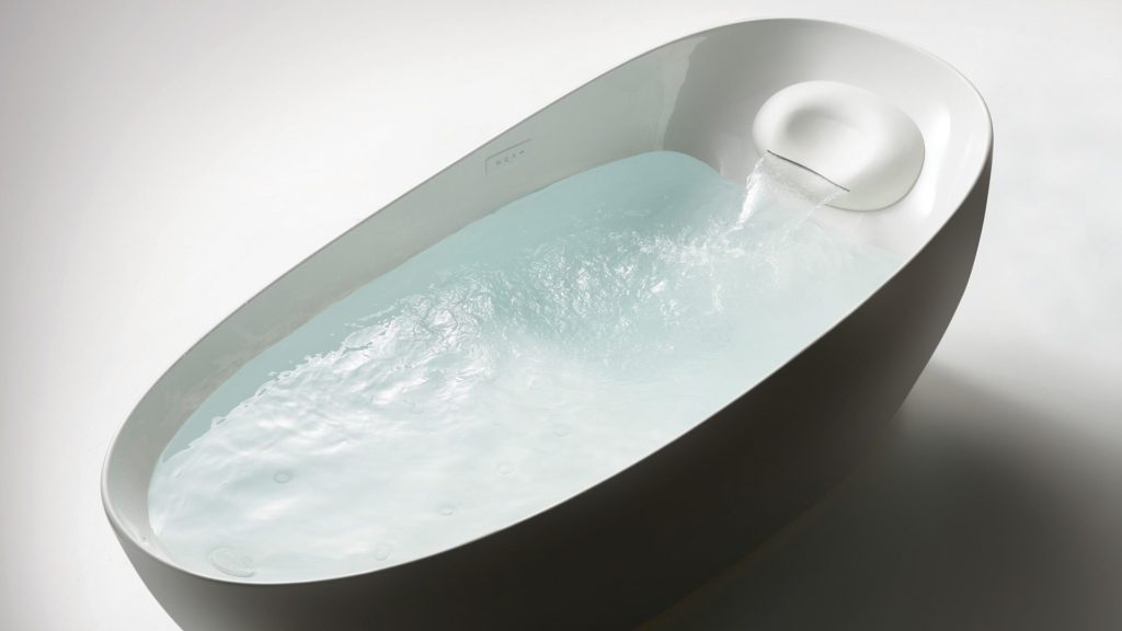Toto's Zero Dimension tub view from above with water/shoulder cascade