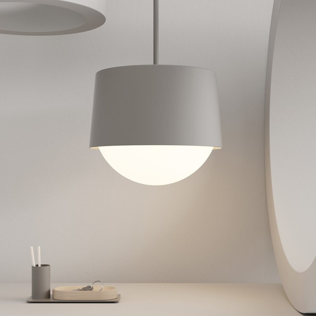 Most Modest Atlas Pendant Gray