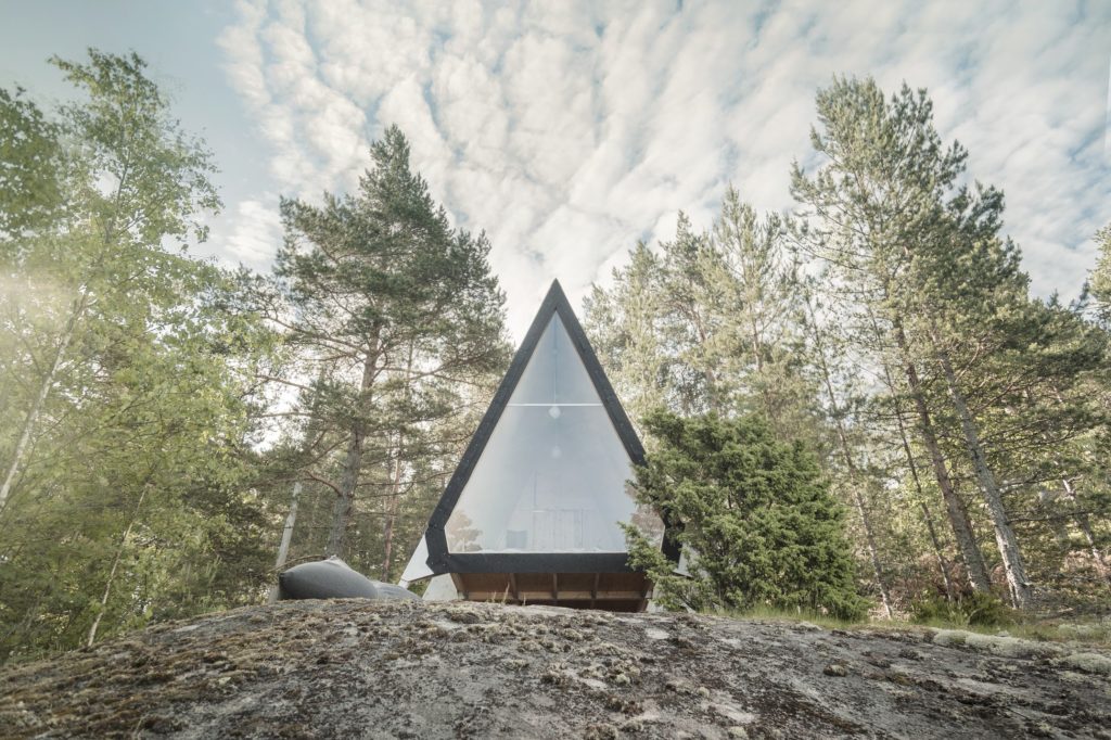 Zero Travel Nolla Cabin
