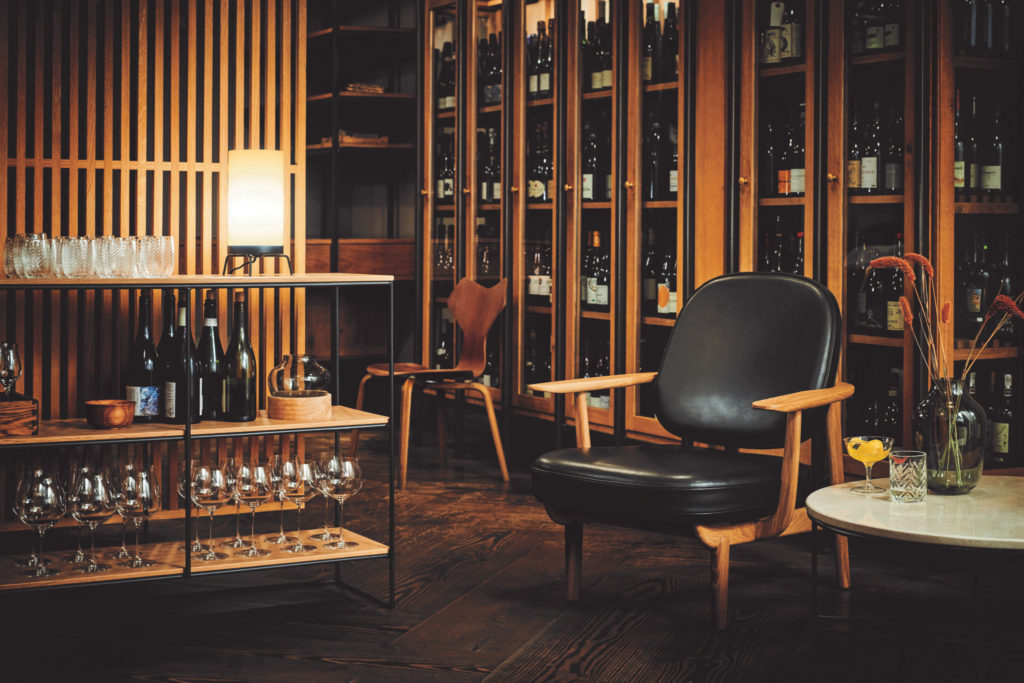 Fritz Hansen Fred Chair in black leather in wine cellar