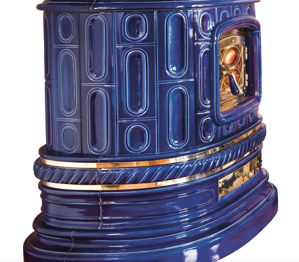 Corsara Stove side view close-up 
