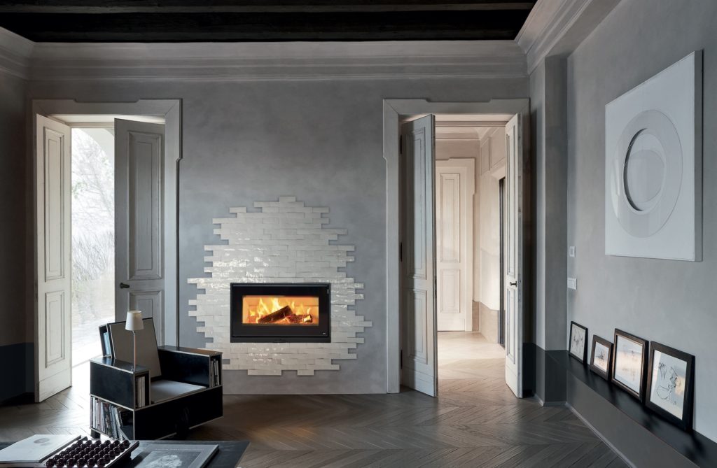 Paola Navone’s Sahara Fireplace Cladding for MCZ Paola Navone’s Sahara Fireplace Cladding for MCZ