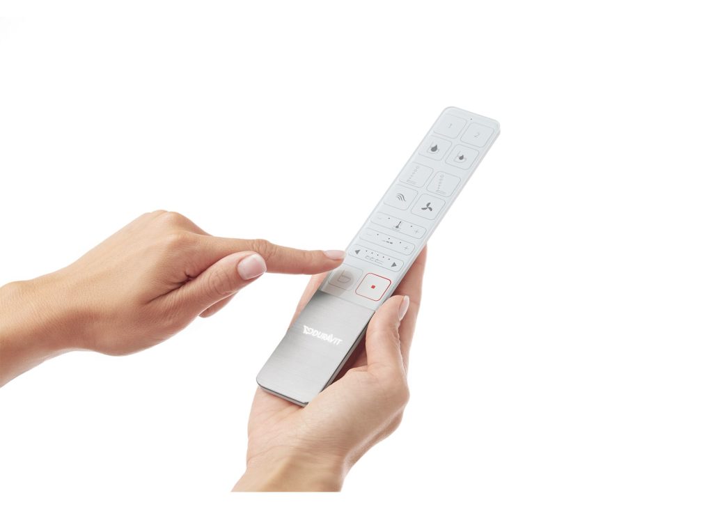 Duravit SensoWash i remote control with hands selecting function