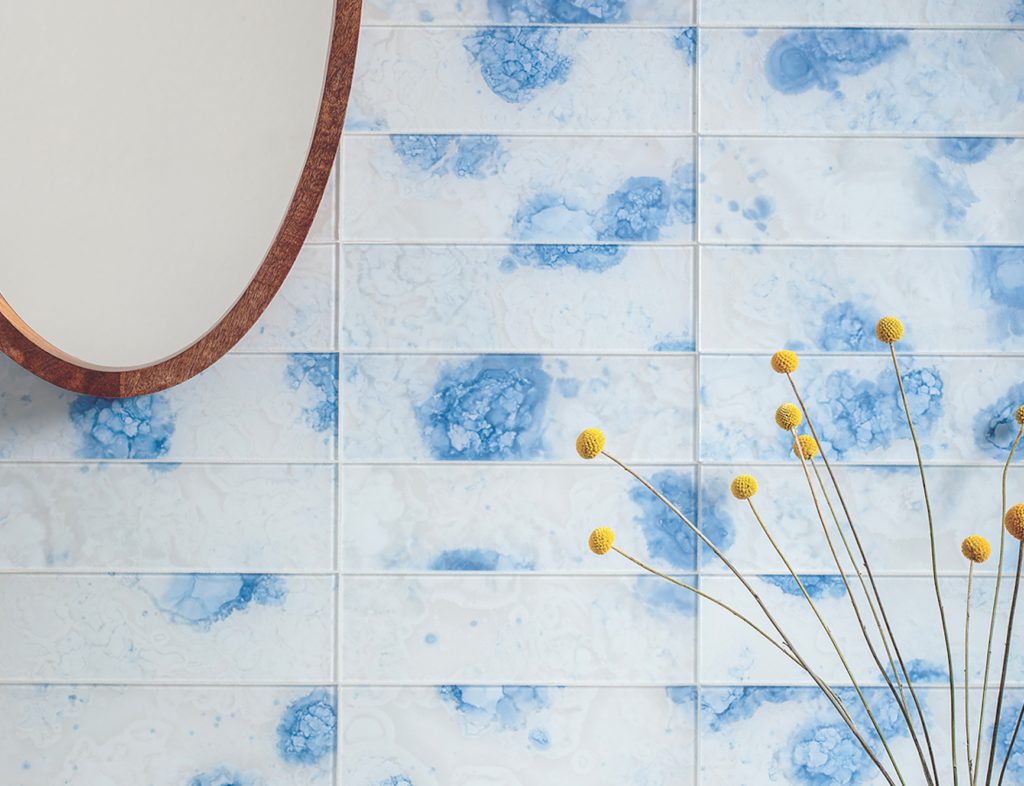 Island Stone Patina Glass Bright Side in bathroom