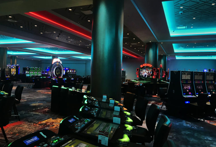 Solid State Luminaires Colour Line Cove Resort World
