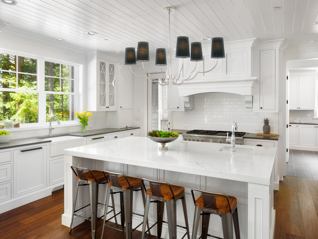 Sophia chandelier black in kitchen