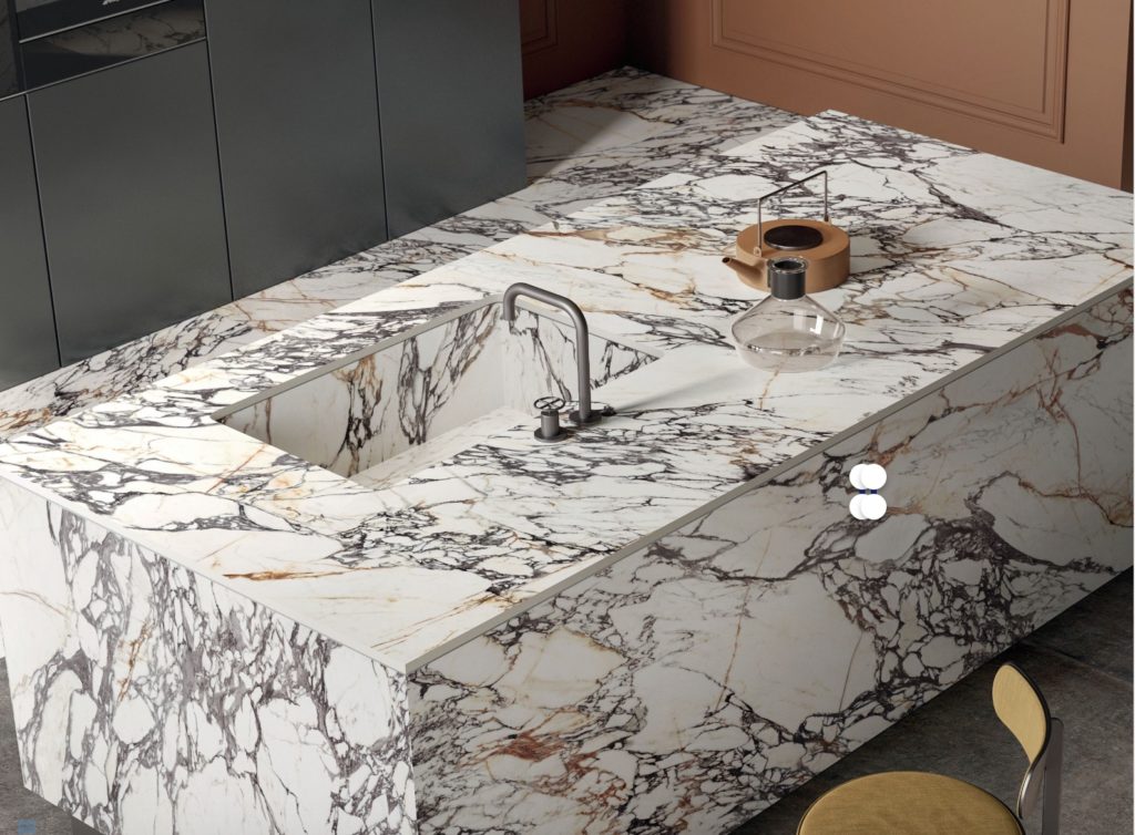 Ceramics of Italy Flaviker Supreme Treasure kitchen countertop white with random lines/veins in gray and rust