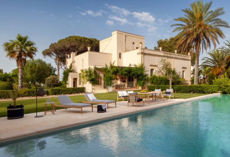 Boundless Living secret gardrn collection of furniture poolside