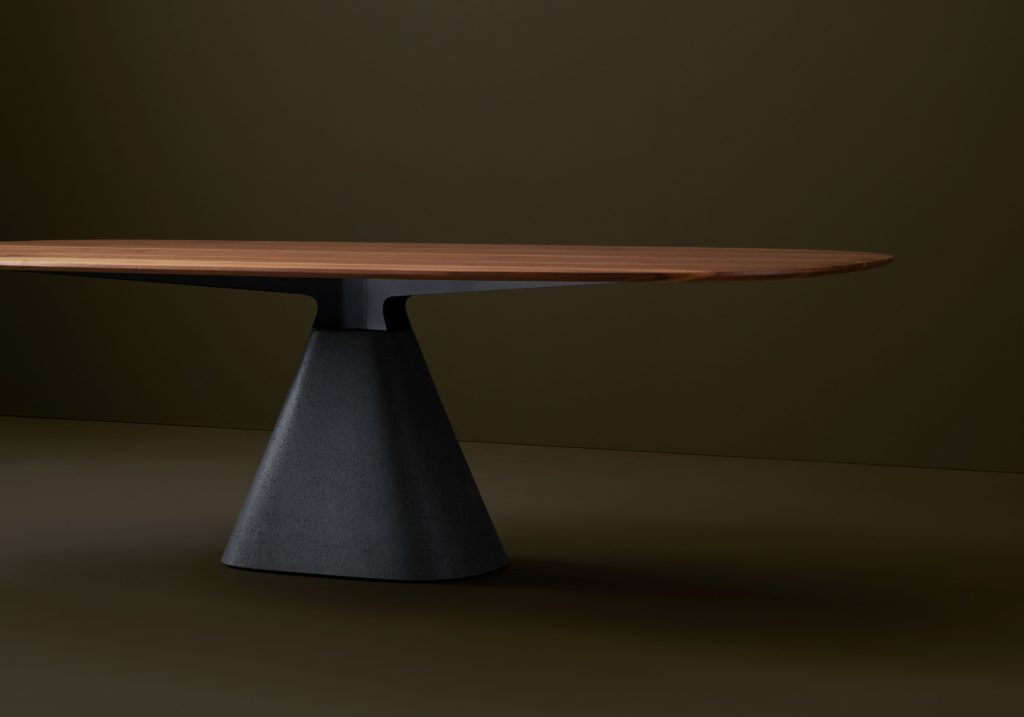 DAvis Tavo Table close