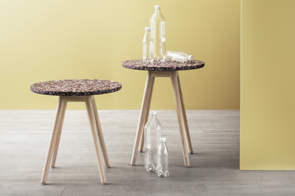 Tinnef Table multi color with bottles