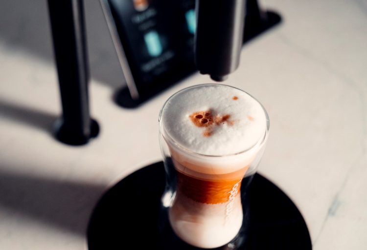 TopBrewer detail of foam and espresso