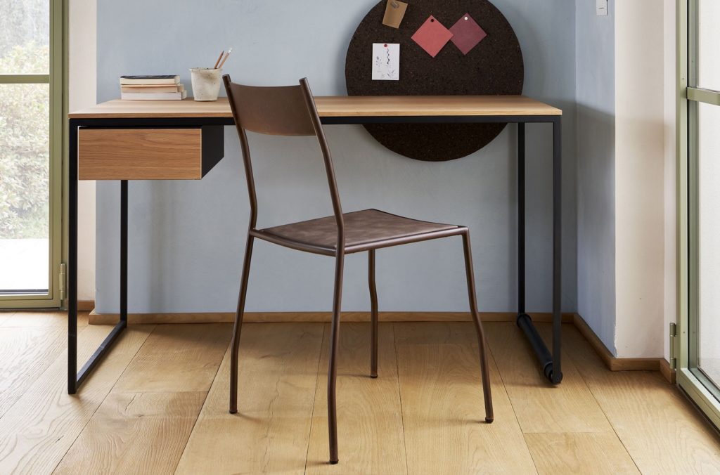 Macis Table-Desk by Opinion Ciatti Macis Table-Desk by Opinion Ciatti