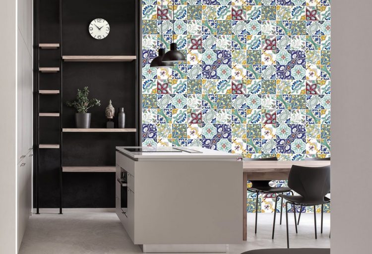 Mèlange Ceramica tiles in bright kitchen