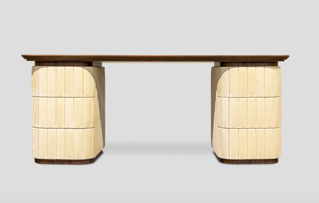 Edith desk front