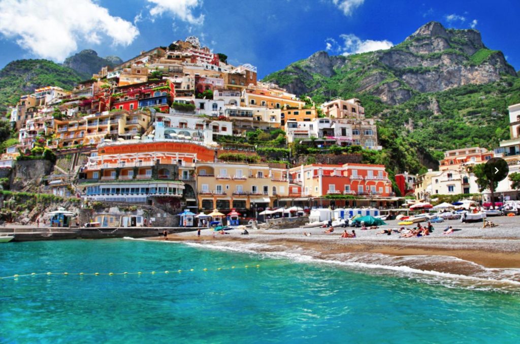 Blu Ponti view of Sorrento region with blue/green water and colorful houses