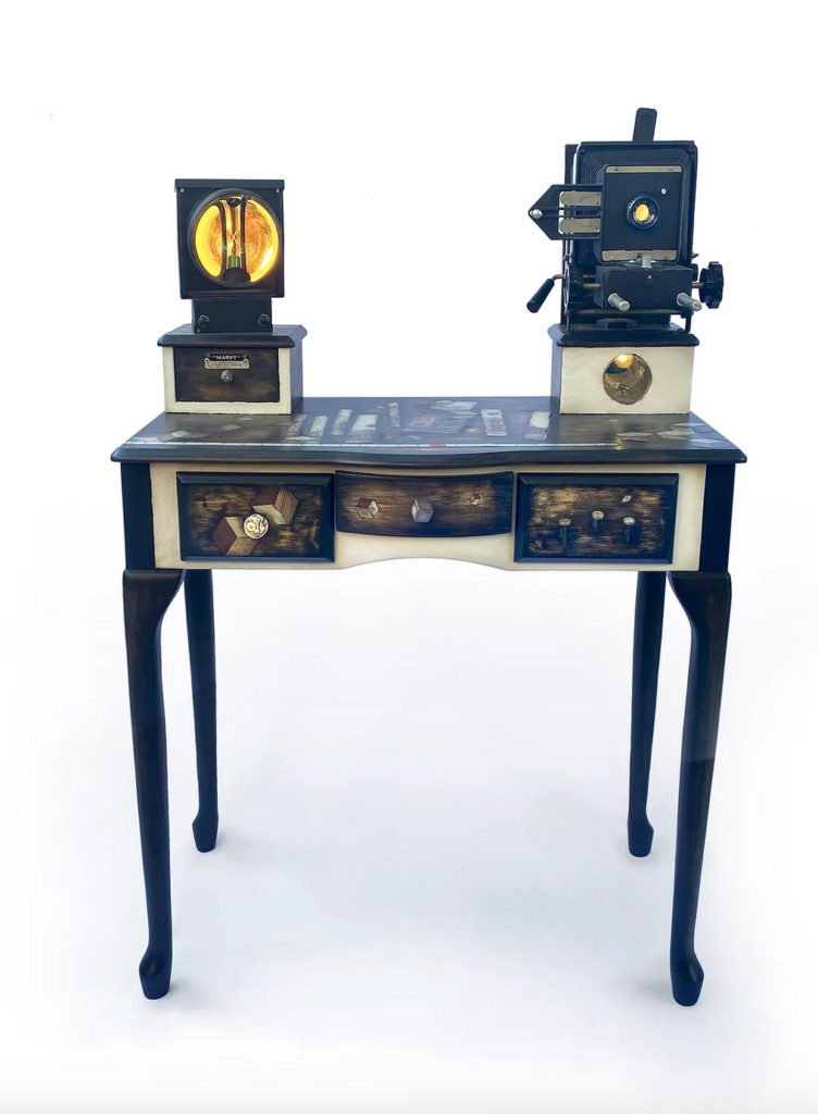 Sabrina Merayo Nuñez Beseler desk