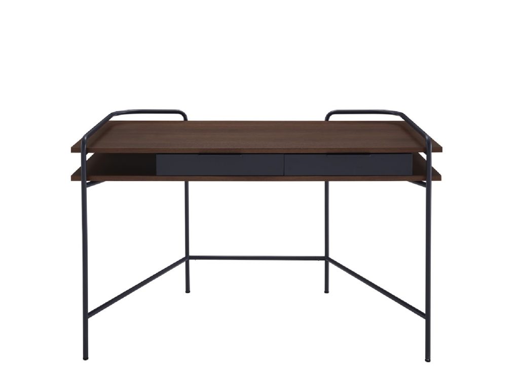 Alando desk front view