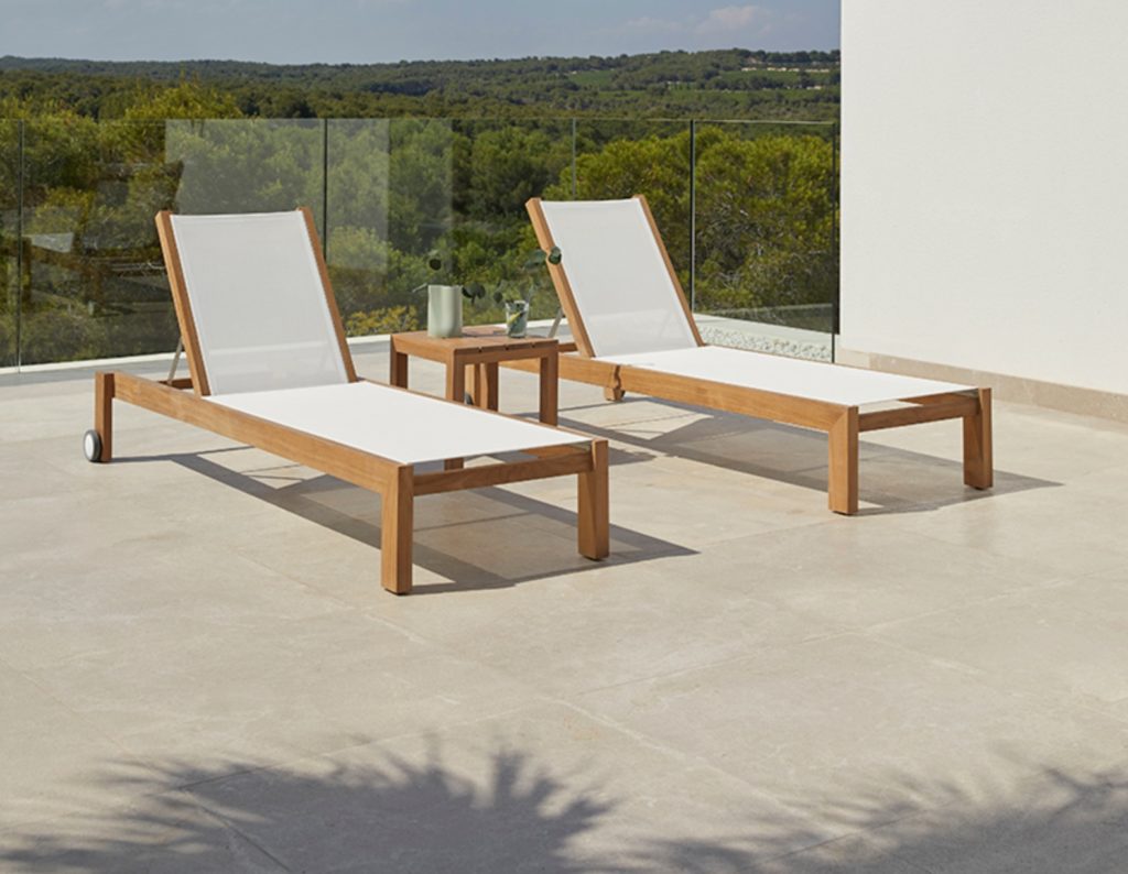 Point’s Bay Collection for Summer Relaxation Point’s Bay Collection for Summer Relaxation