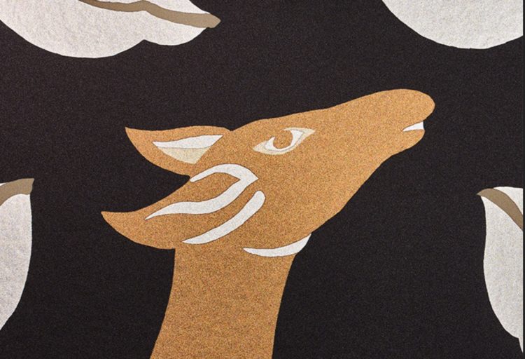Vinyl wallcovering gazelles detail