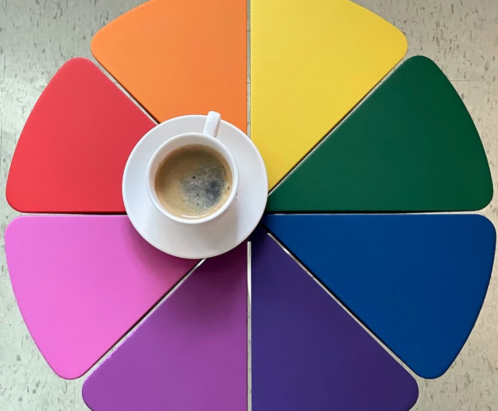 Knoll Celebrates Pride Month with the Limited Edition Pride Petal Table Knoll Celebrates Pride Month with the Limited Edition Pride Petal Table