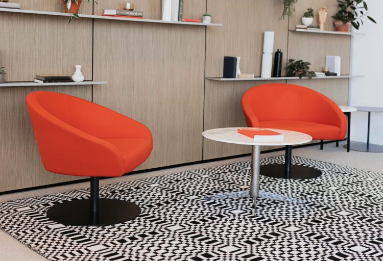 Patch Rug black and white with orange chairs
