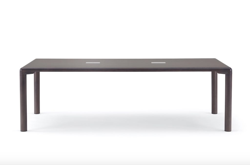 Conduit table, low version in walnut