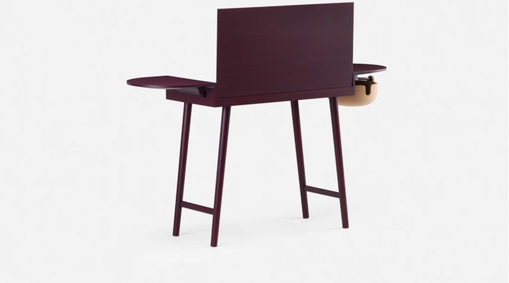 Rear view Companions in walnut