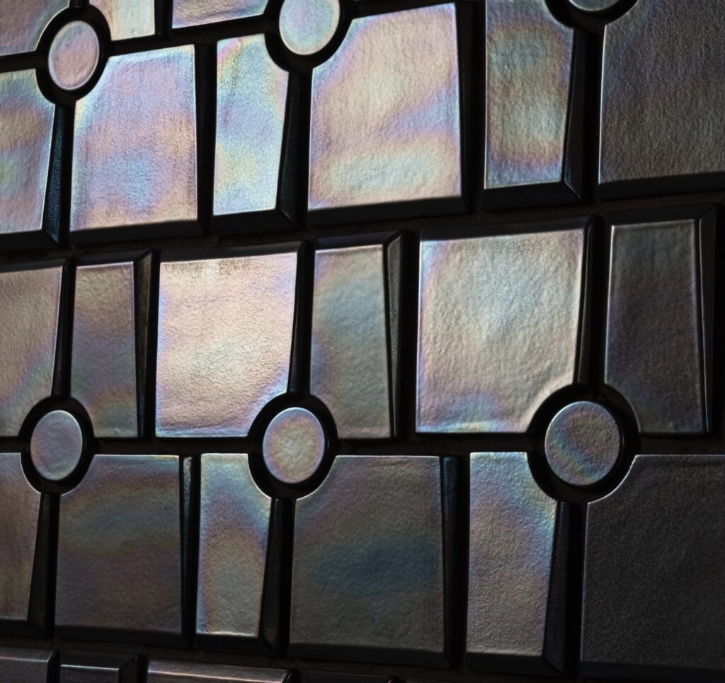 Maya collection detail showing varied coloration