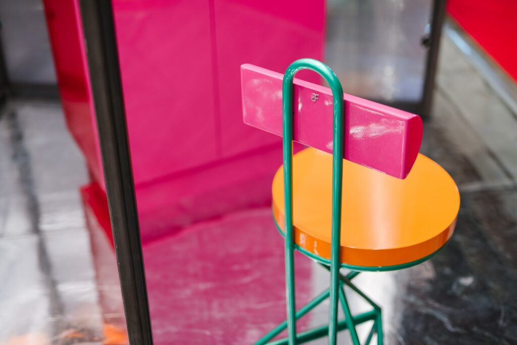 Cyber rear view: green frame, orange seat, magenta back