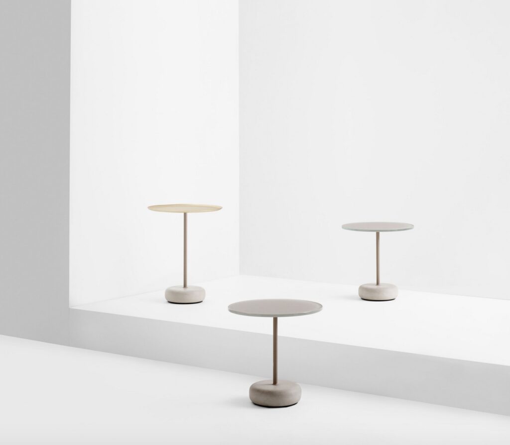 Batan thin with plinth base