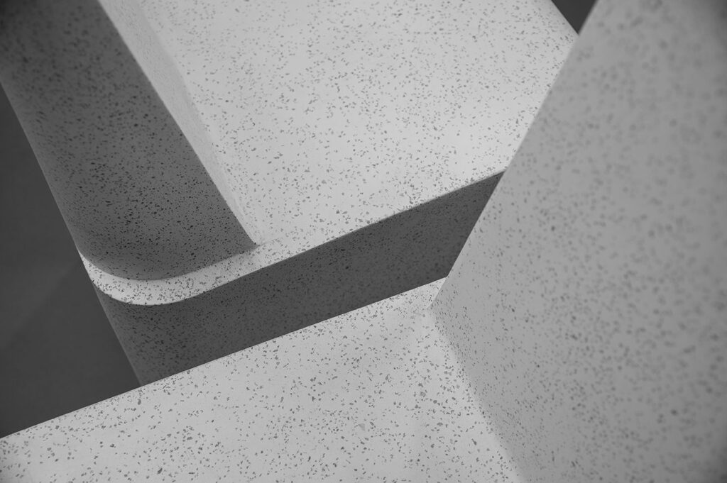 Bridget and Dewey detail
