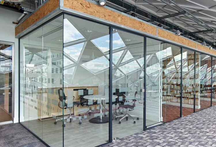 PurOptima partition in office